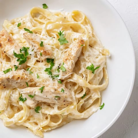 Skillet Chicken Alfredo